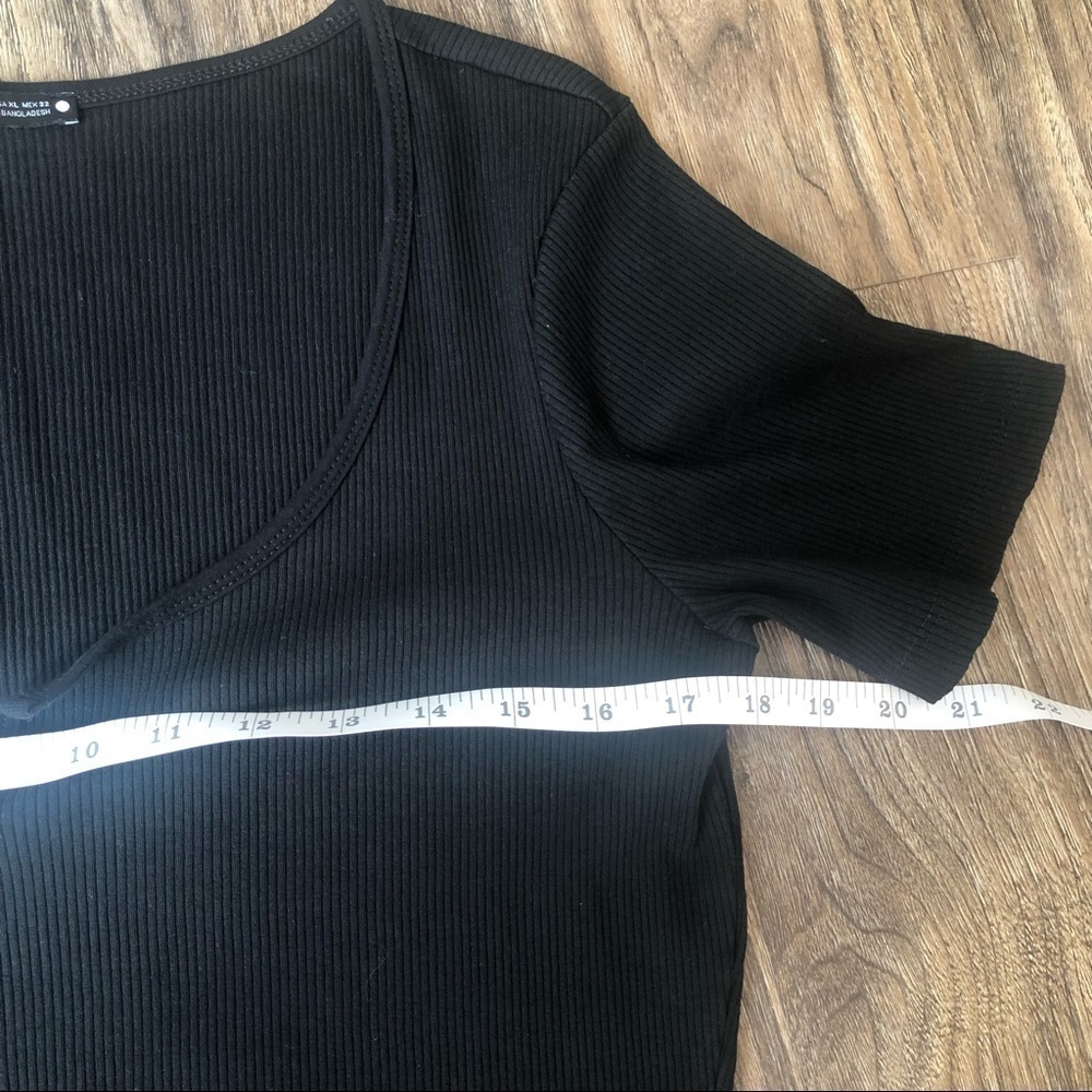 Zara Basic Short Sleeve Ribbed Crop Top - Picture 5 of 7